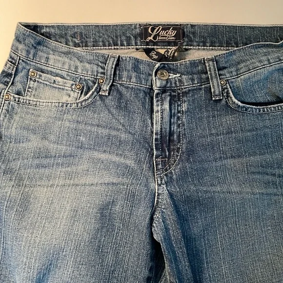 Lucky Brand Cropped Jeans - Picture 5 of 6